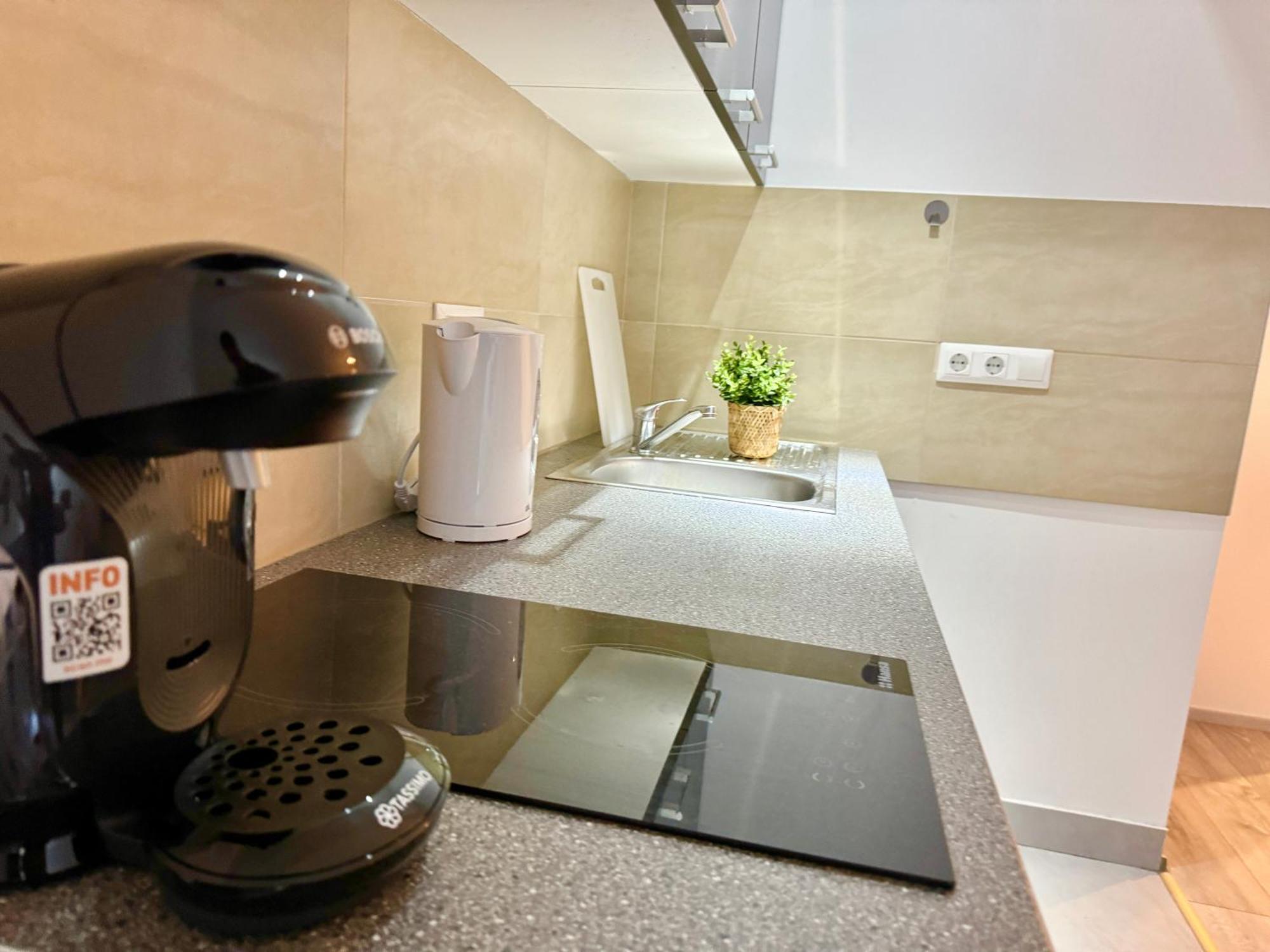 וינה Prime Suites Near Schoenbrunn Castle מראה חיצוני תמונה